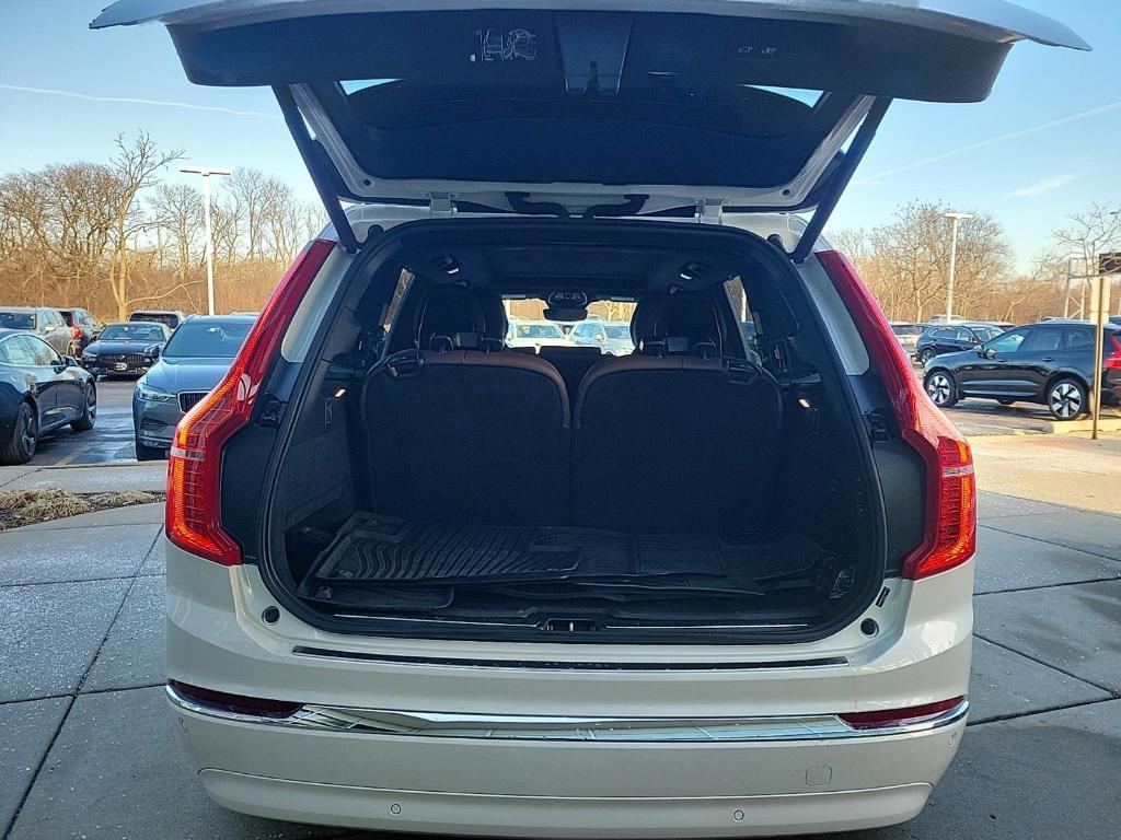 used 2025 Volvo XC90 Plug-In Hybrid car, priced at $79,689