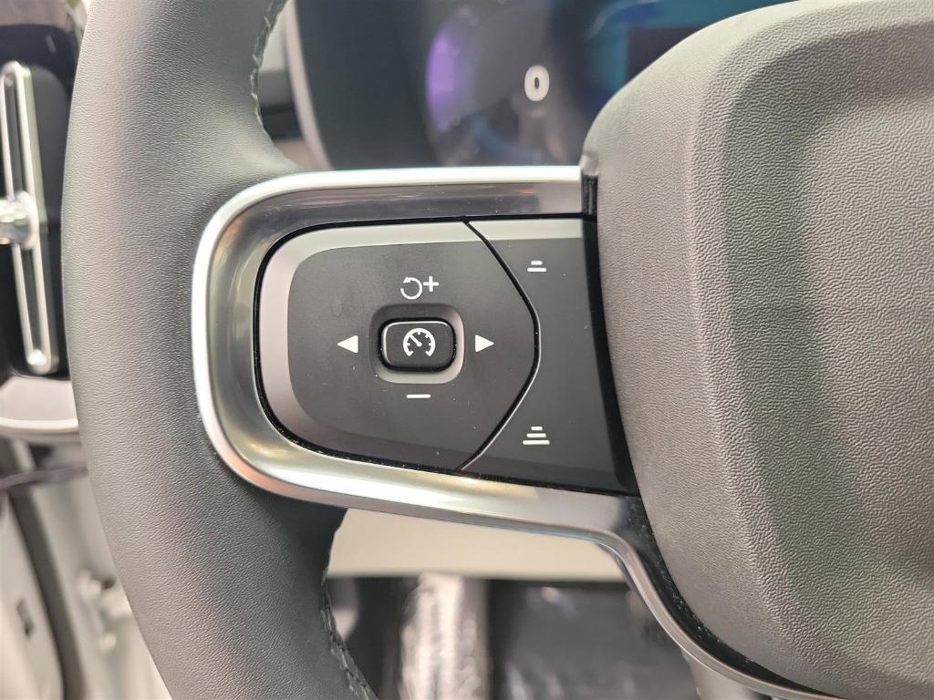 used 2023 Volvo XC40 car, priced at $34,989