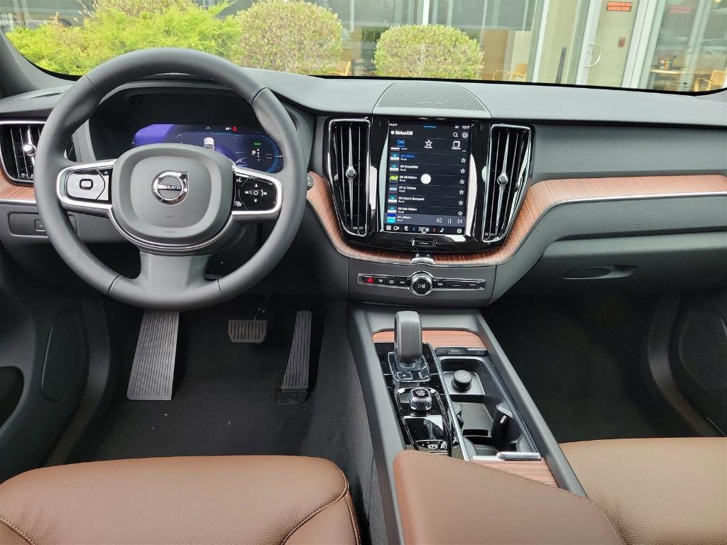 new 2025 Volvo XC60 Plug-In Hybrid car, priced at $67,450
