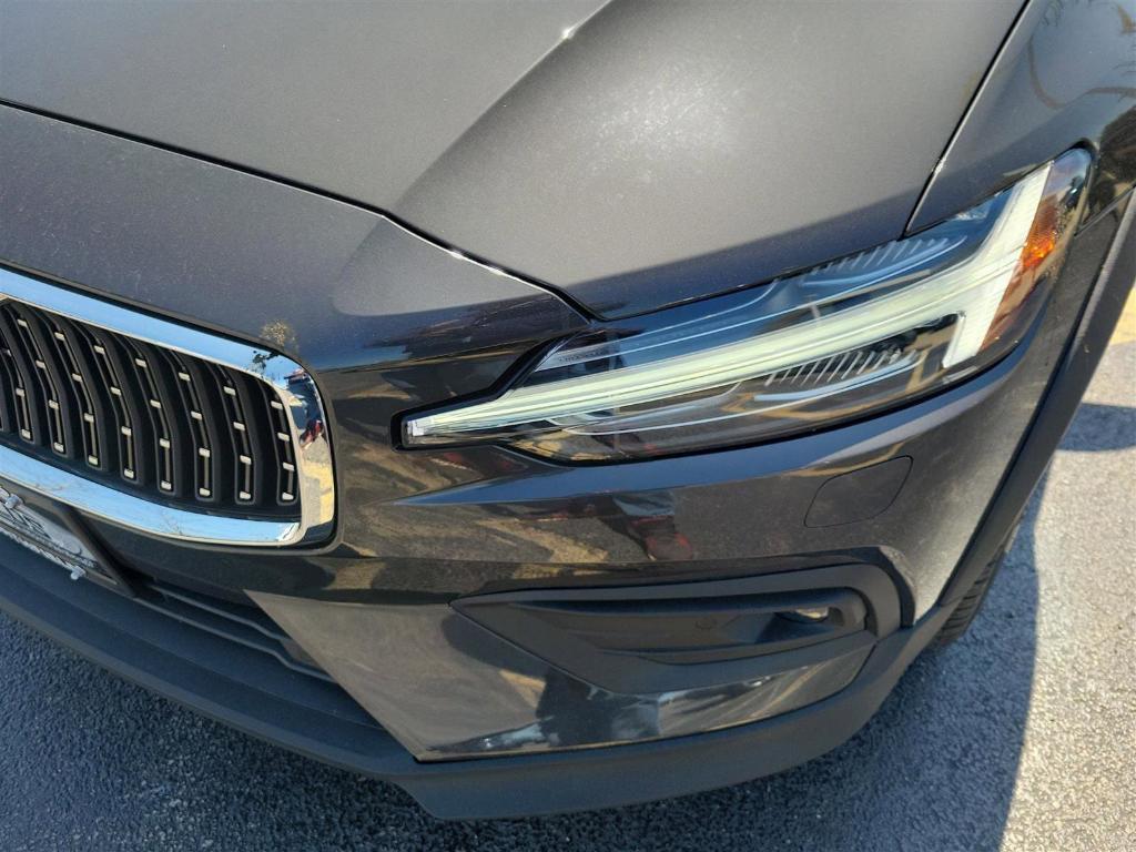 new 2025 Volvo V60 Cross Country car, priced at $54,705