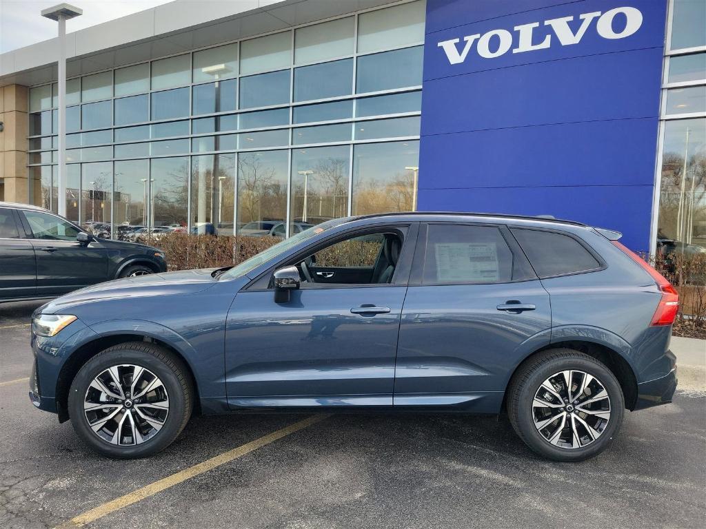 new 2025 Volvo XC60 car, priced at $50,705