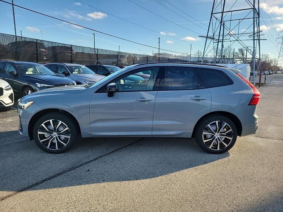 new 2025 Volvo XC60 car, priced at $55,335