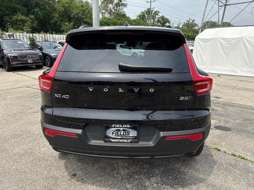 new 2025 Volvo XC40 car, priced at $55,415