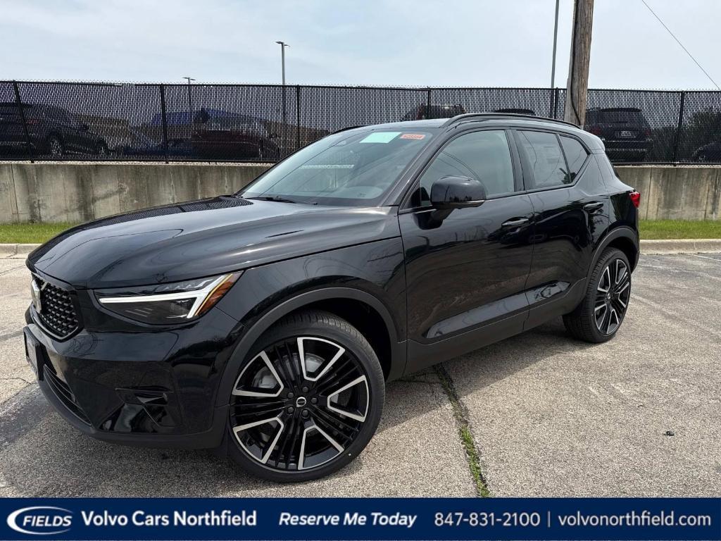 new 2025 Volvo XC40 car, priced at $55,415