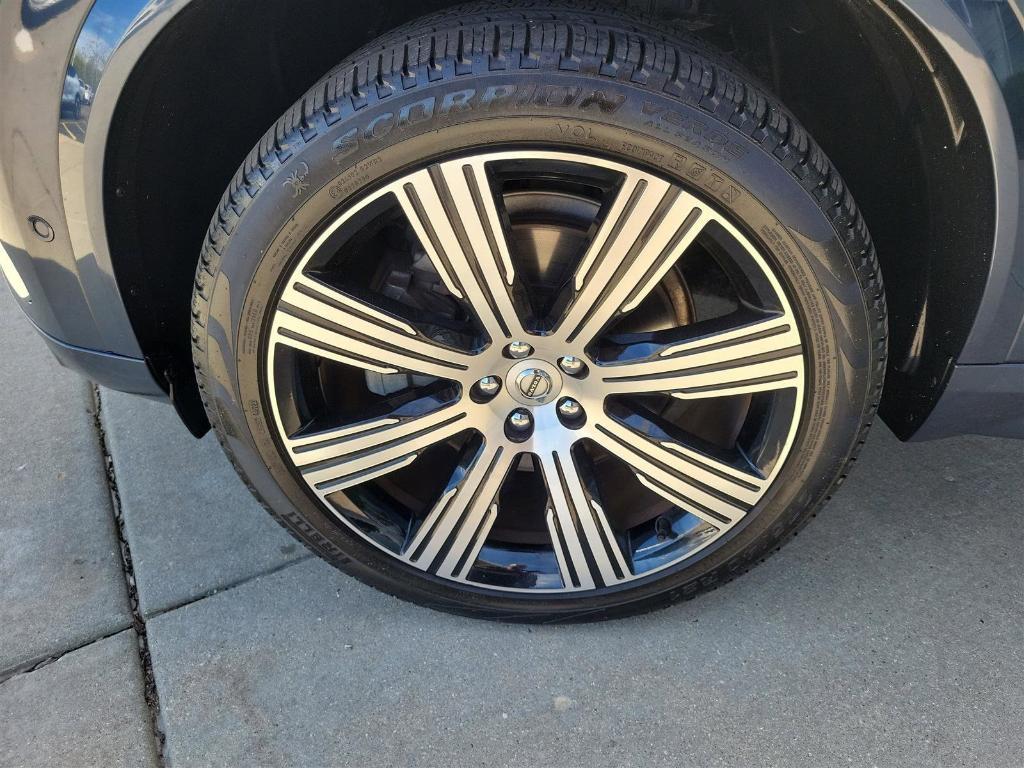 used 2023 Volvo XC90 car, priced at $51,991