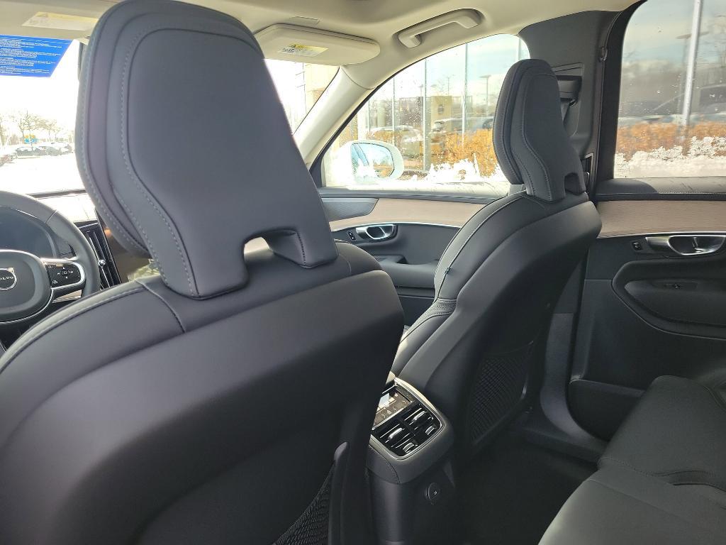new 2025 Volvo XC90 Plug-In Hybrid car, priced at $78,805