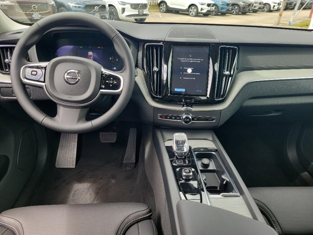 new 2025 Volvo XC60 car, priced at $60,660