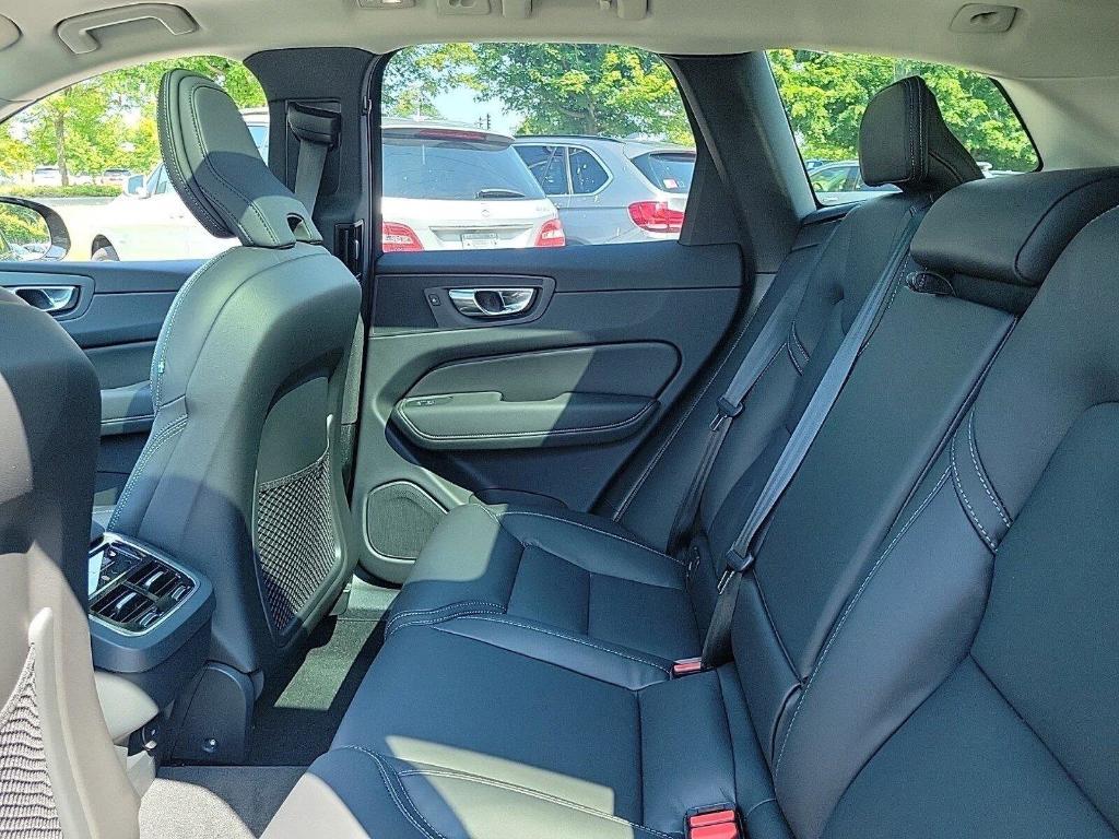 new 2025 Volvo XC60 car, priced at $61,025