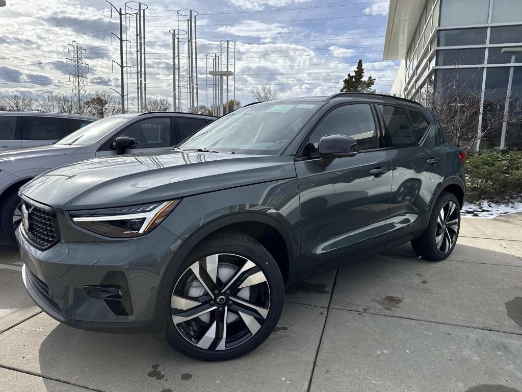 new 2026 Volvo XC40 car, priced at $53,975