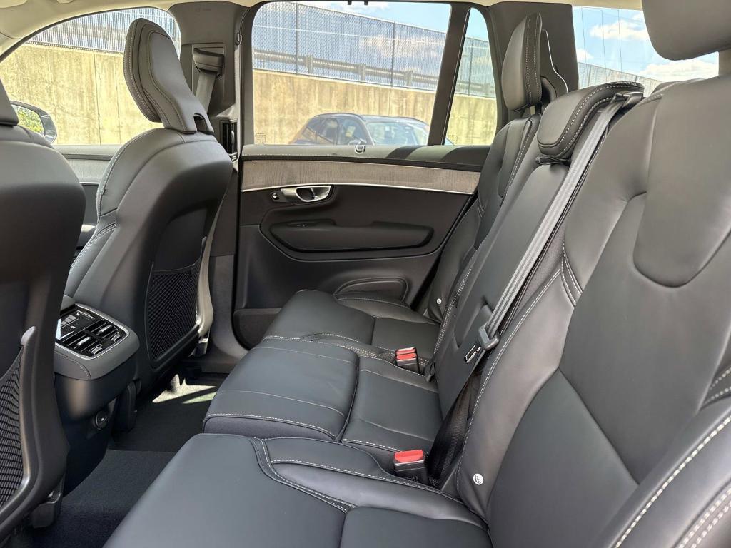 new 2026 Volvo XC90 car, priced at $75,155
