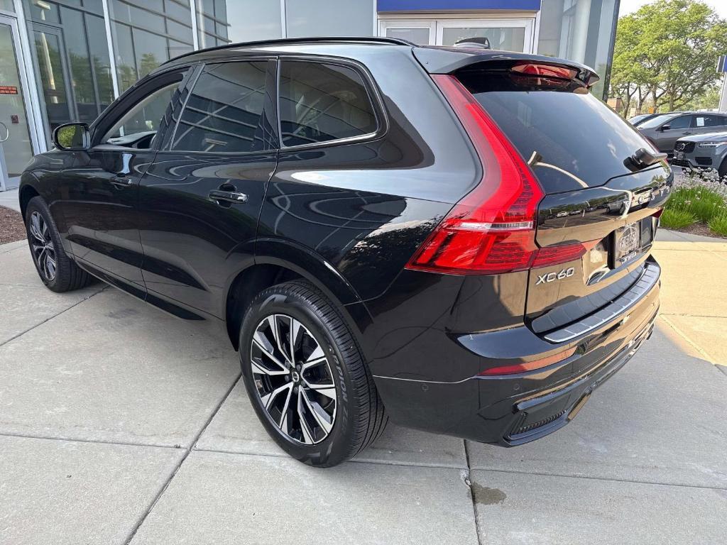 used 2023 Volvo XC60 car, priced at $39,991