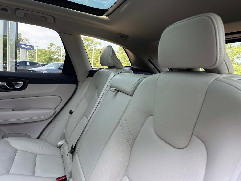 used 2023 Volvo XC60 car, priced at $39,991