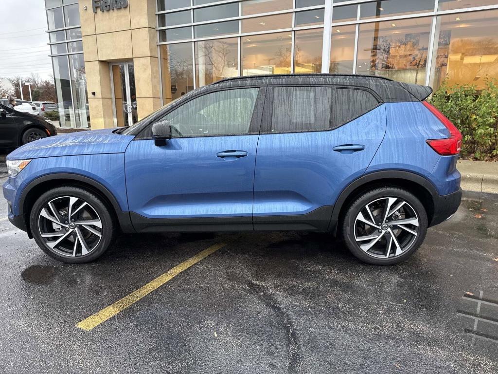 used 2019 Volvo XC40 car, priced at $25,991