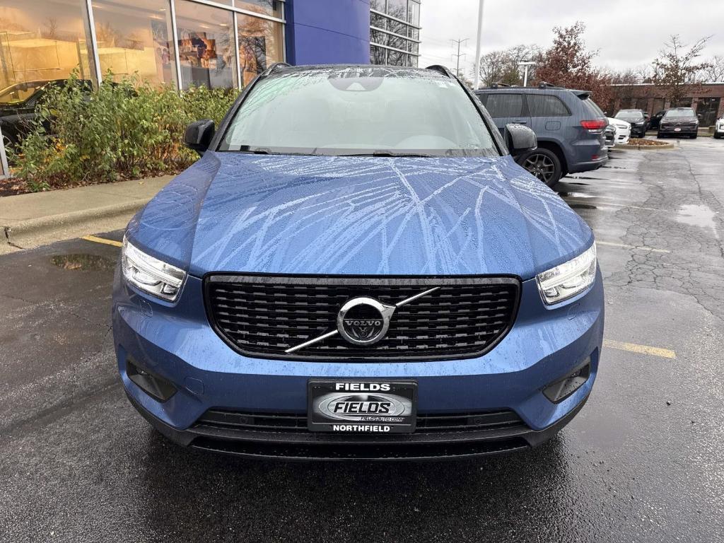 used 2019 Volvo XC40 car, priced at $25,991