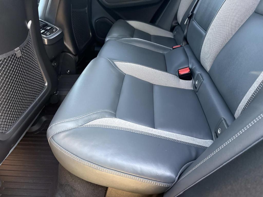 used 2022 Volvo XC60 car, priced at $36,991