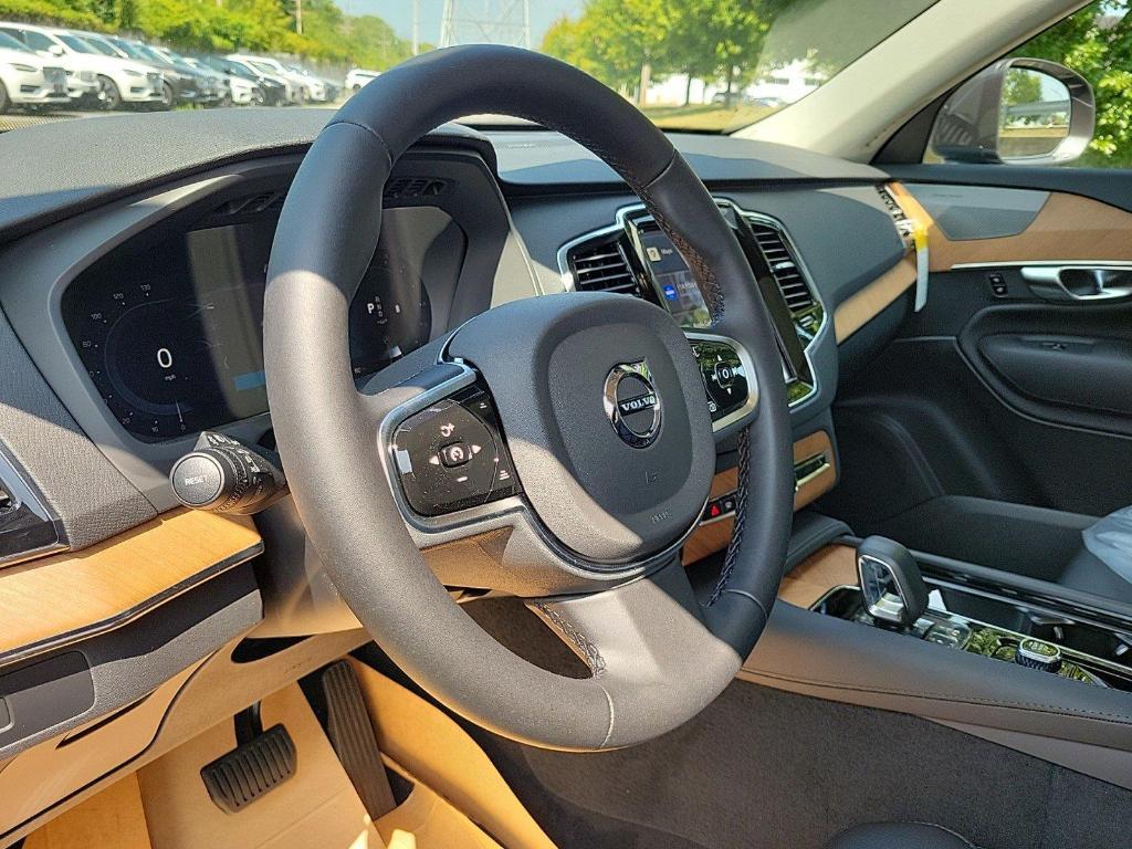 new 2025 Volvo XC90 car, priced at $68,455