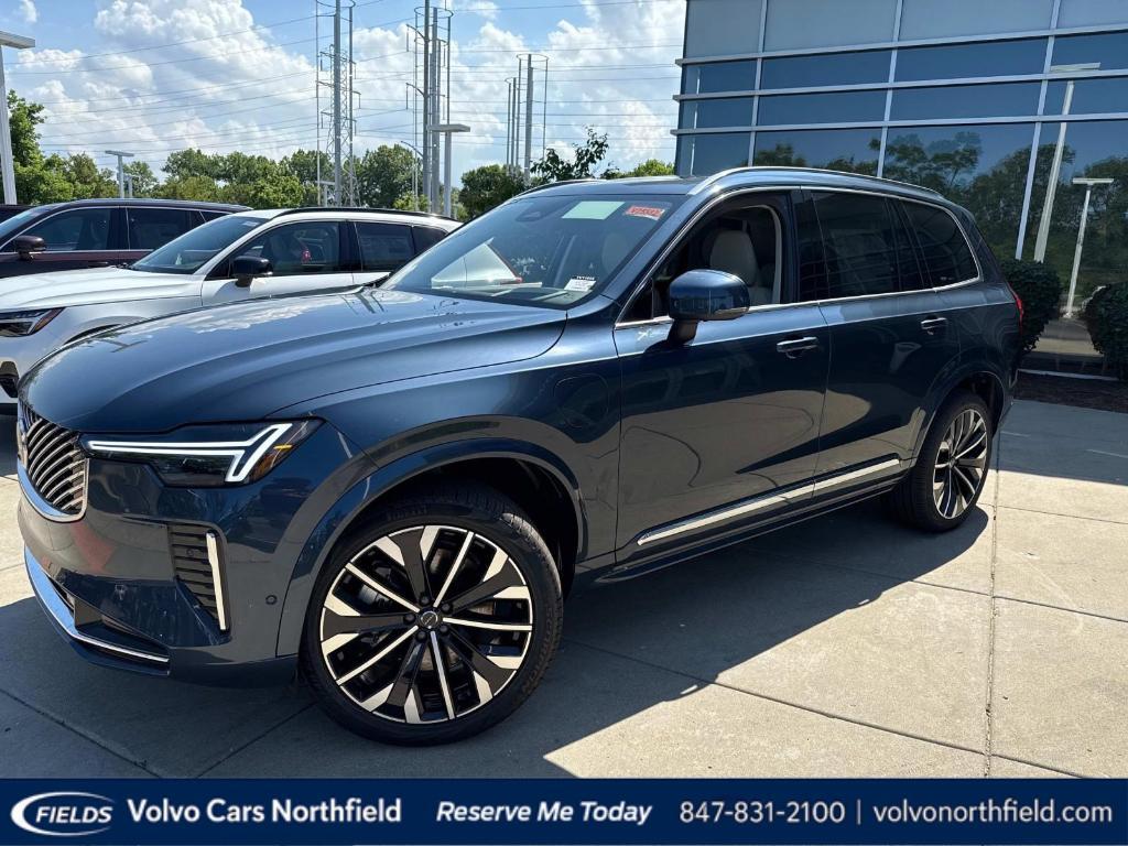 new 2025 Volvo XC90 Plug-In Hybrid car