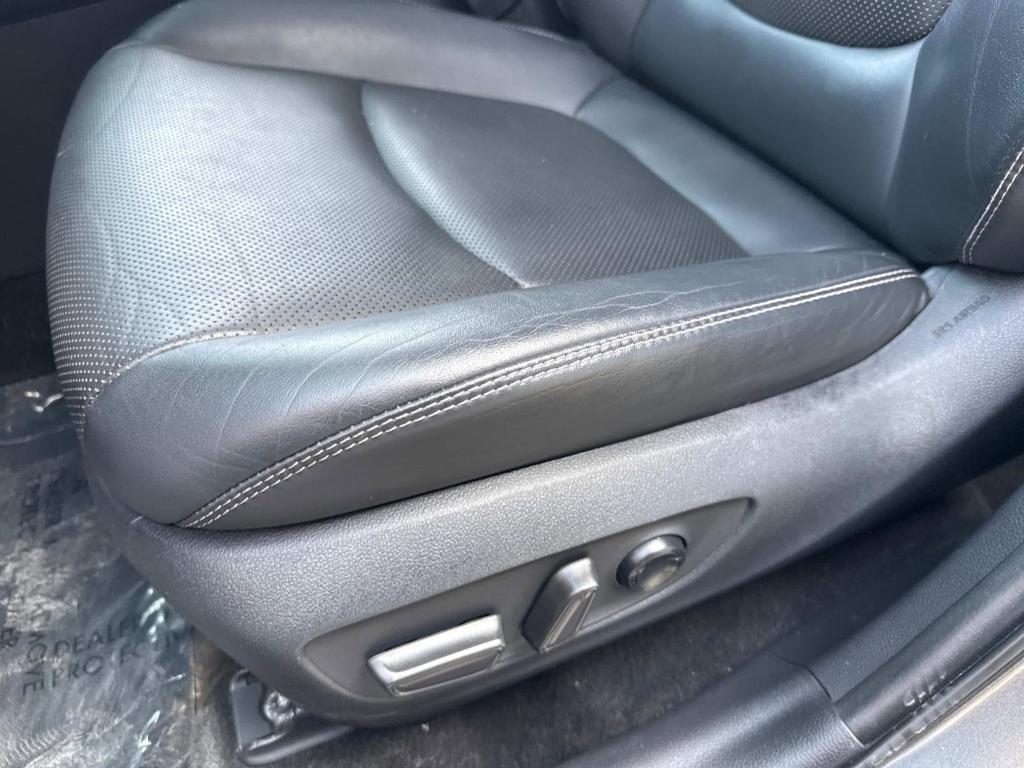 used 2019 Toyota RAV4 car, priced at $24,618