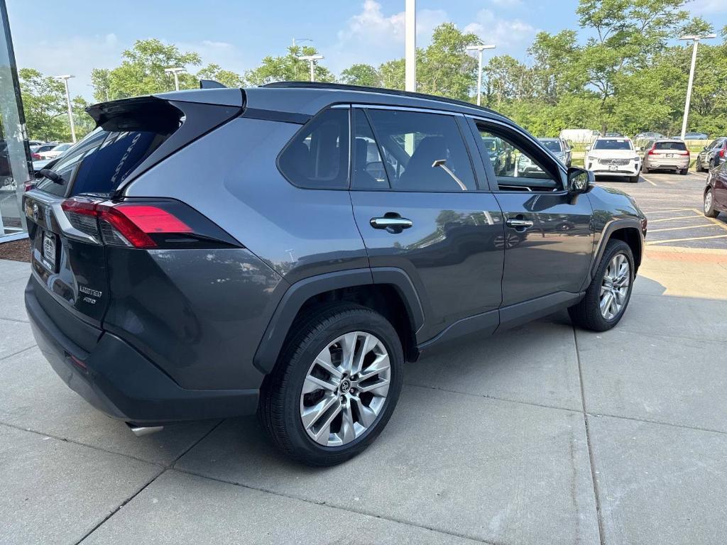 used 2019 Toyota RAV4 car, priced at $24,618