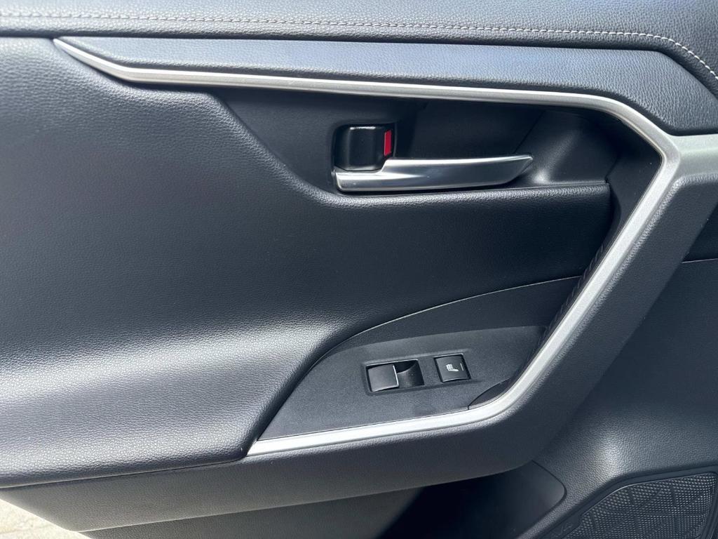 used 2019 Toyota RAV4 car, priced at $24,618