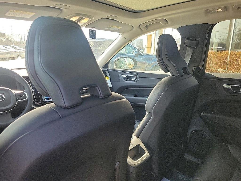 new 2025 Volvo XC60 Plug-In Hybrid car, priced at $61,705