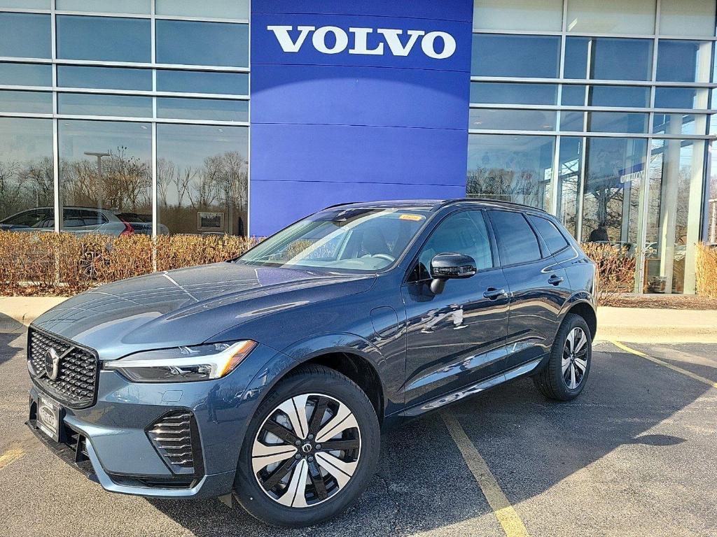 new 2025 Volvo XC60 Plug-In Hybrid car, priced at $61,705