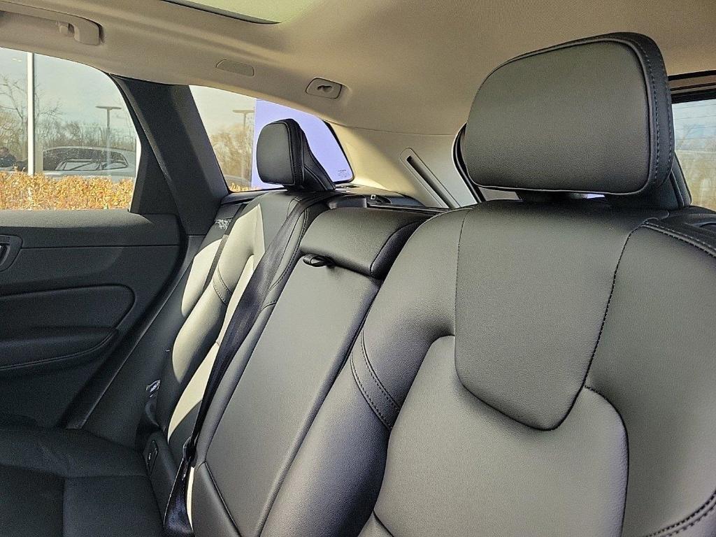 new 2025 Volvo XC60 Plug-In Hybrid car, priced at $61,705