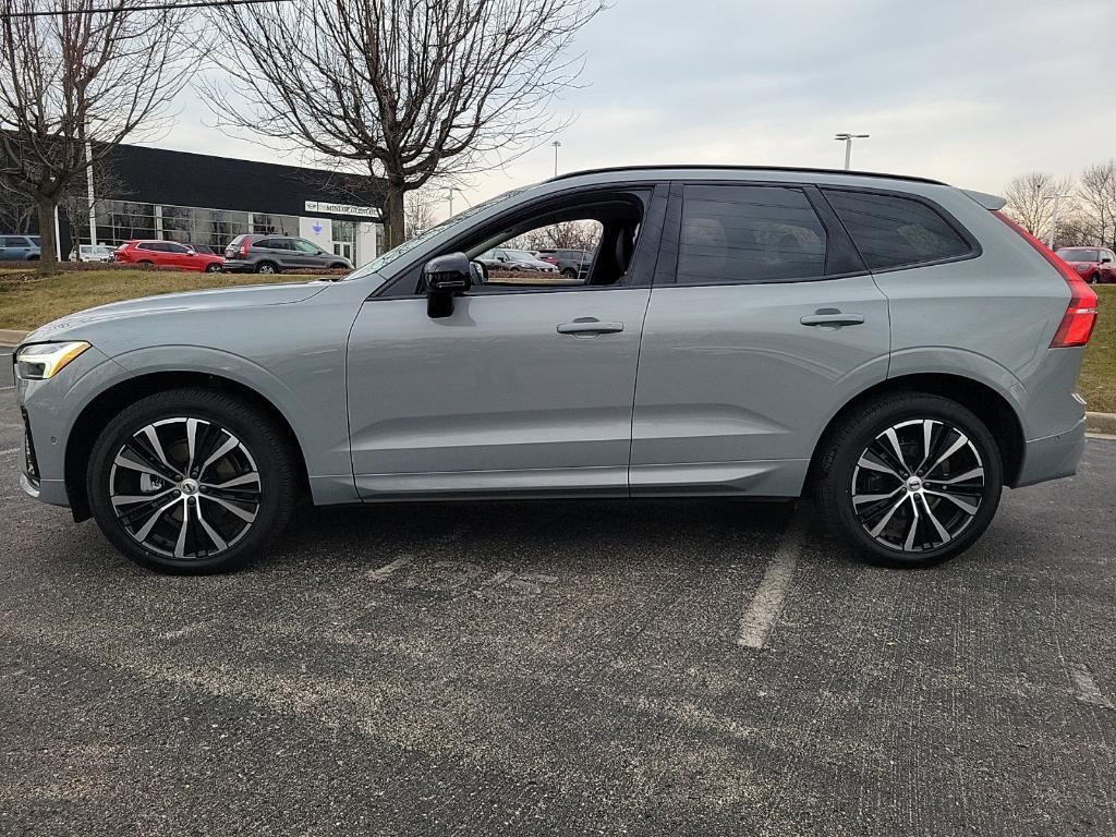 new 2025 Volvo XC60 car, priced at $55,725