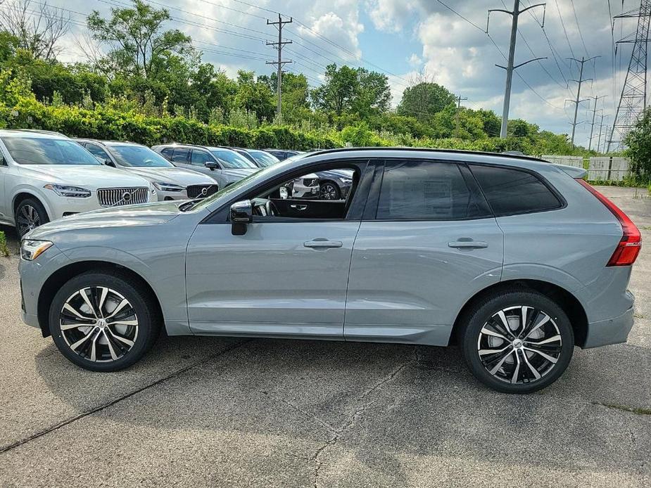 new 2025 Volvo XC60 car, priced at $55,725