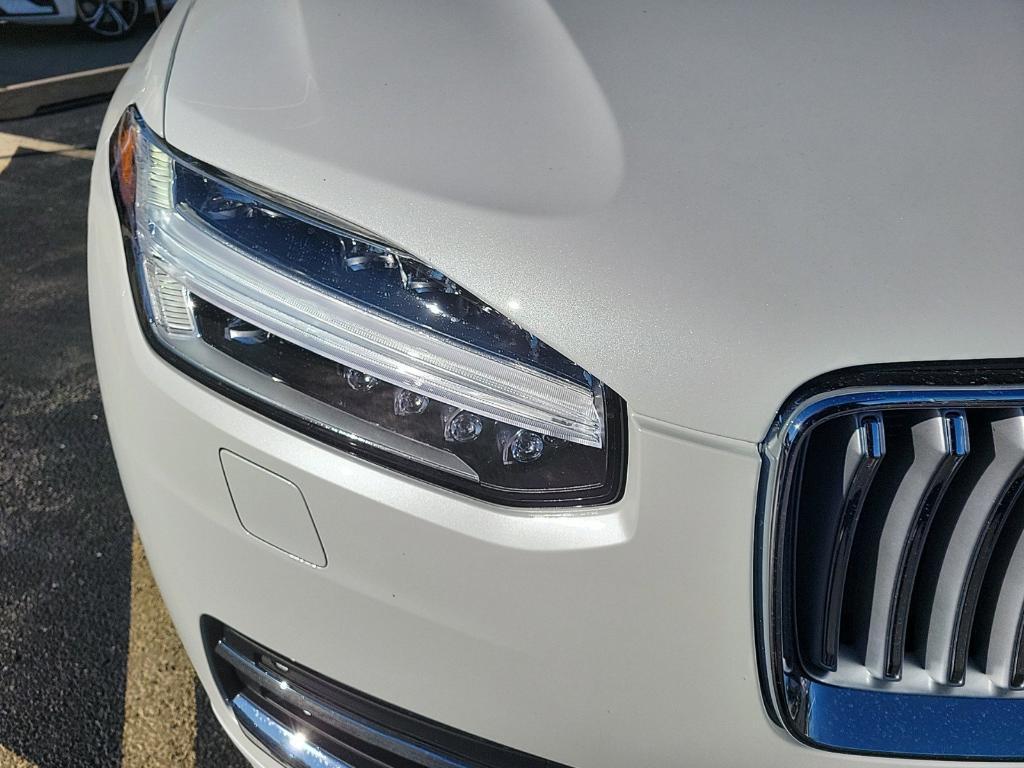 new 2025 Volvo XC90 Plug-In Hybrid car, priced at $76,765