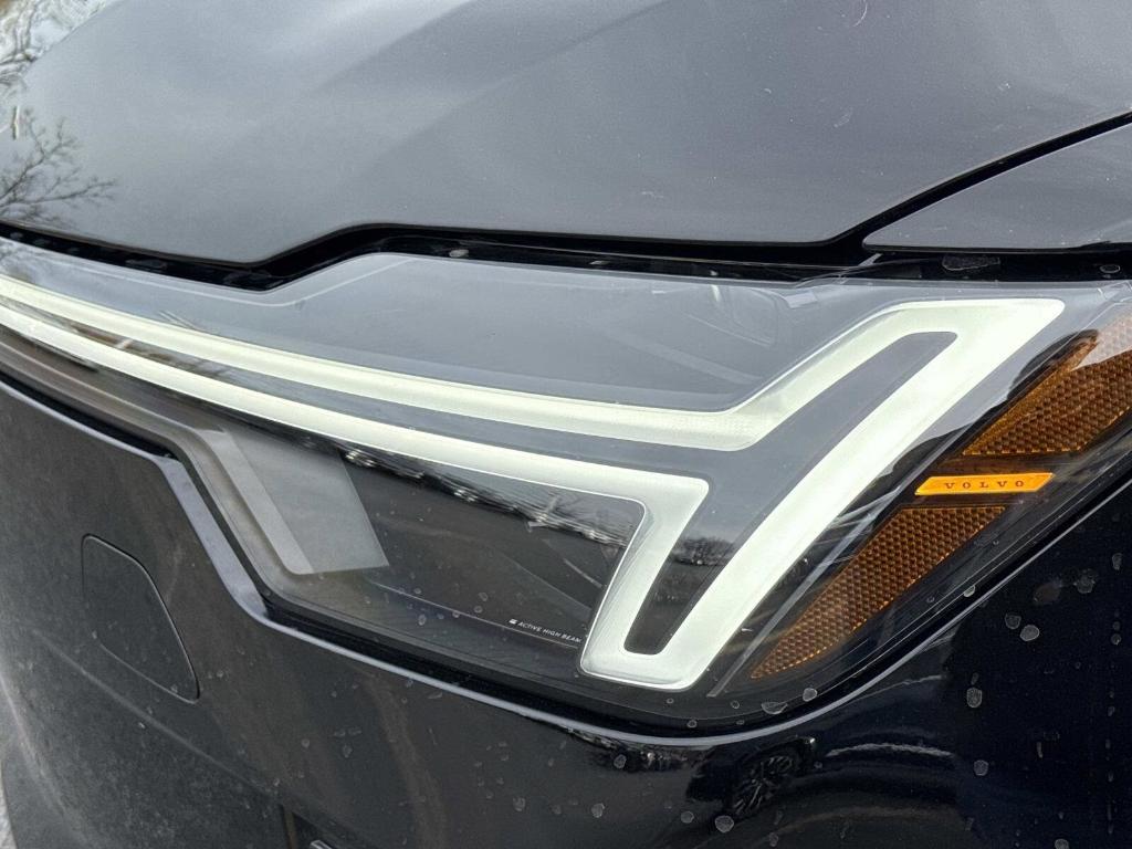 new 2026 Volvo XC90 Plug-In Hybrid car, priced at $85,625