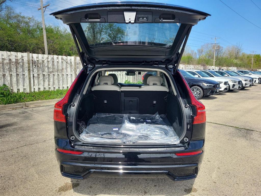 new 2025 Volvo XC60 Plug-In Hybrid car, priced at $66,260