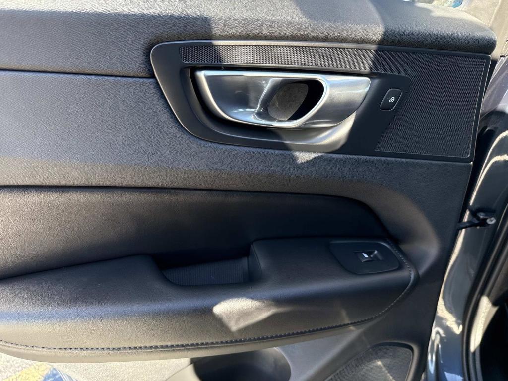 used 2025 Volvo XC60 car, priced at $40,991