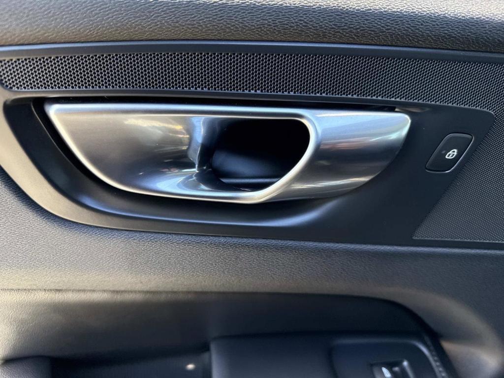 used 2025 Volvo XC60 car, priced at $40,991