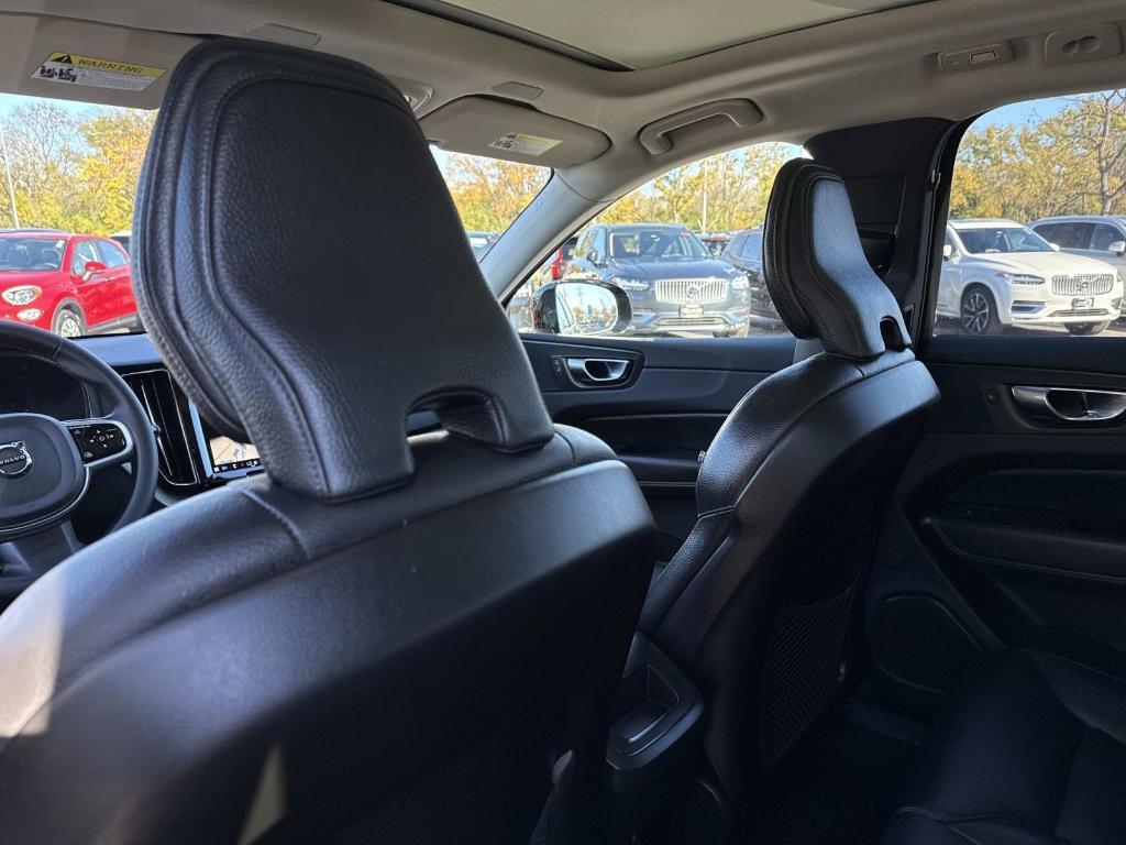 used 2025 Volvo XC60 car, priced at $40,991
