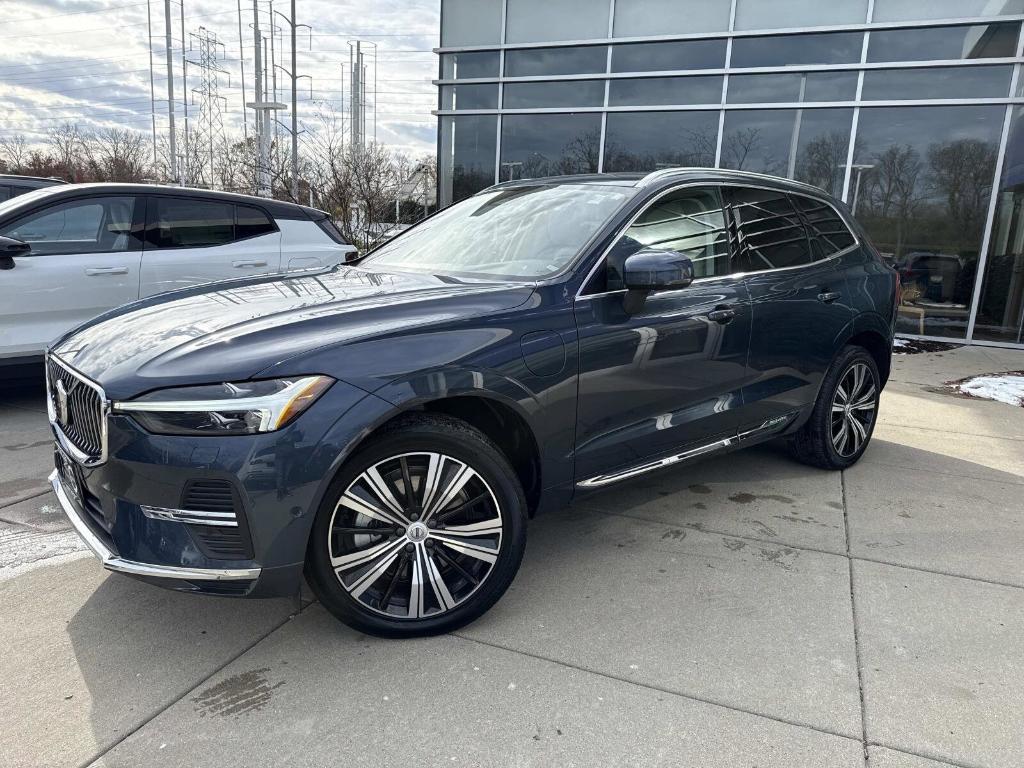 used 2023 Volvo XC60 Recharge Plug-In Hybrid car, priced at $40,991