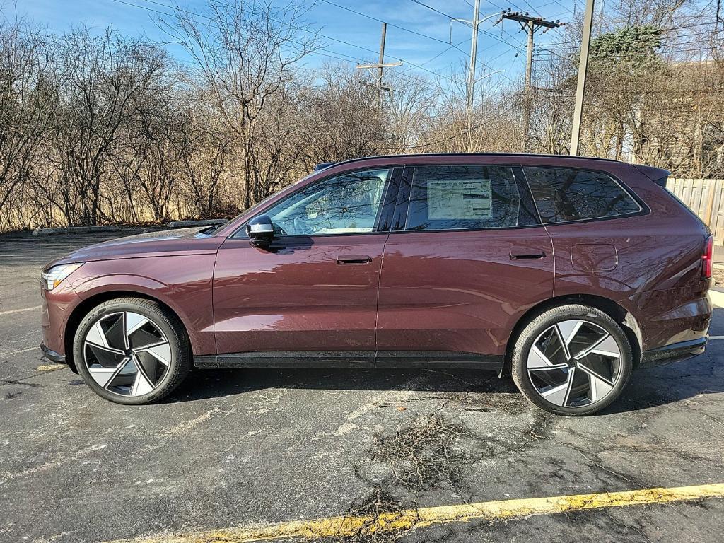 new 2025 Volvo EX90 car, priced at $95,140