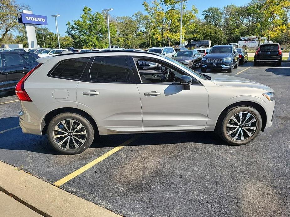 new 2025 Volvo XC60 car, priced at $51,535