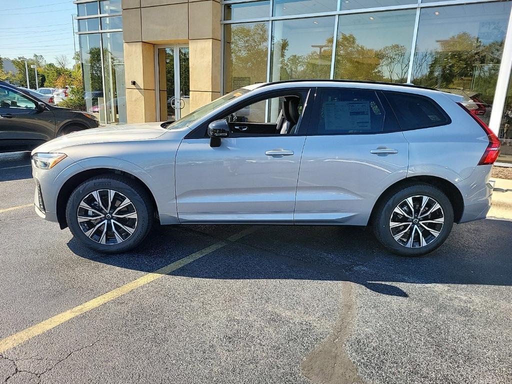 new 2025 Volvo XC60 car, priced at $51,535