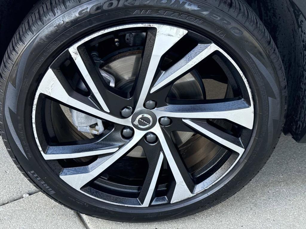 used 2022 Volvo XC40 car, priced at $29,991