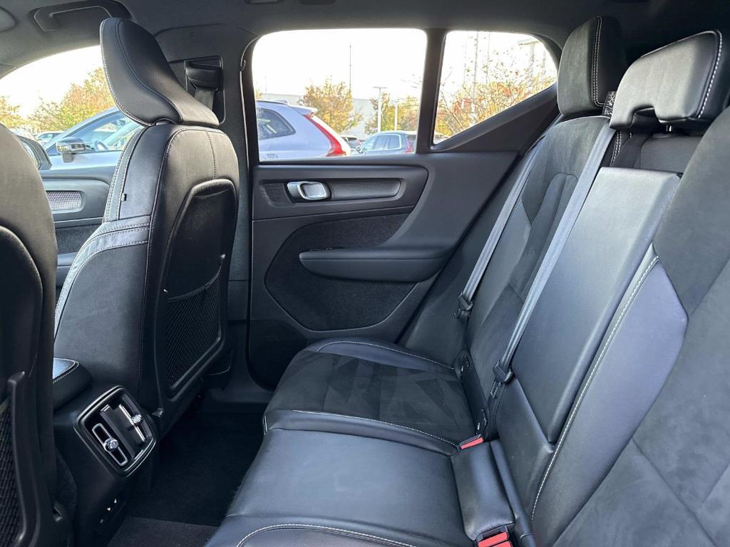 used 2022 Volvo XC40 car, priced at $29,991