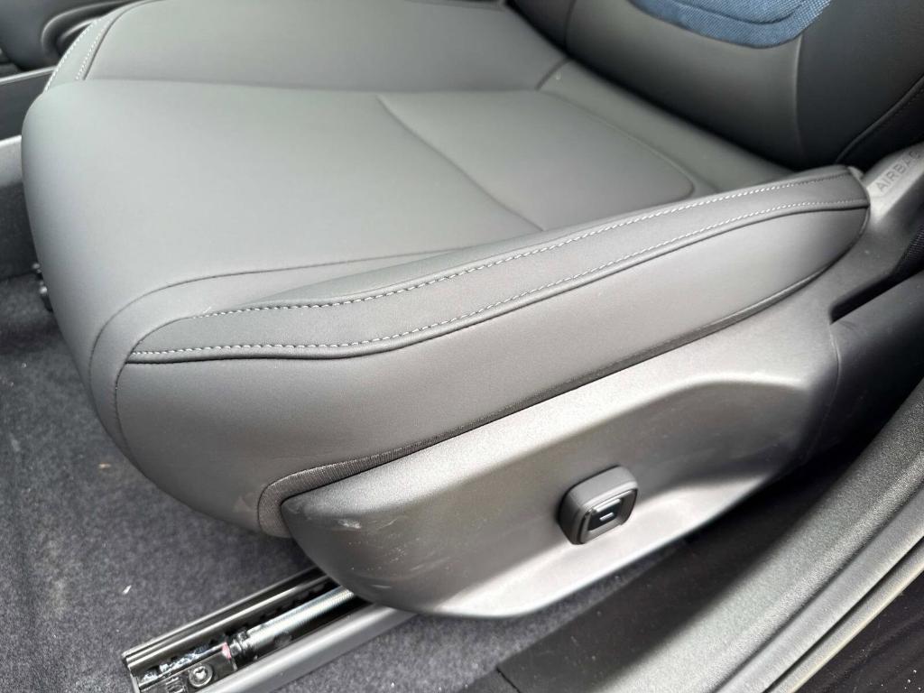 new 2025 Volvo EX30 car, priced at $49,525