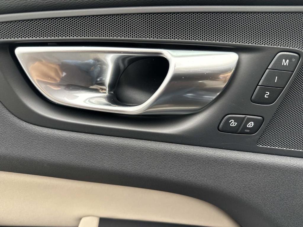 new 2026 Volvo XC60 car, priced at $53,175