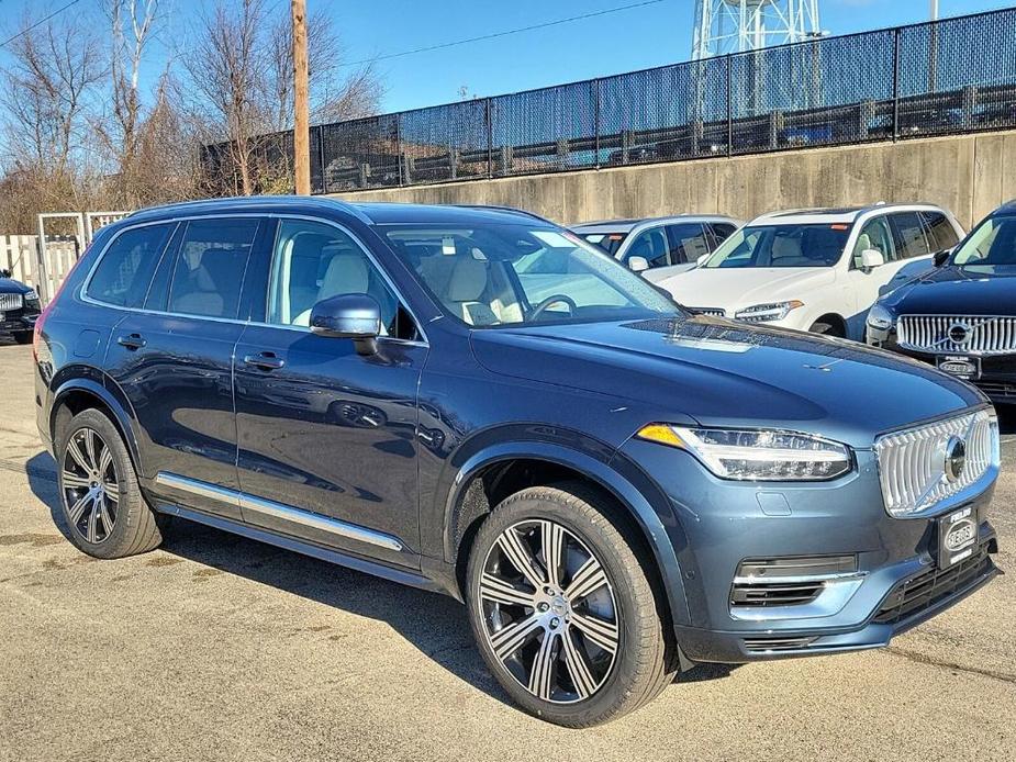 new 2025 Volvo XC90 Plug-In Hybrid car, priced at $81,765