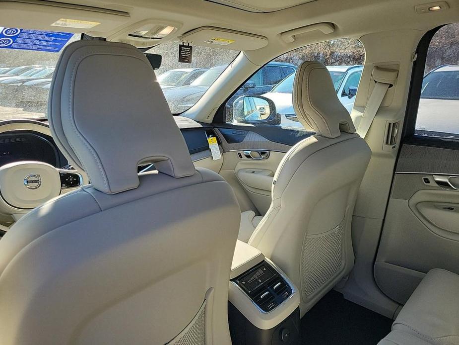 new 2025 Volvo XC90 Plug-In Hybrid car, priced at $81,765