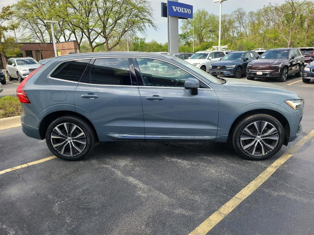used 2022 Volvo XC60 Recharge Plug-In Hybrid car, priced at $44,989