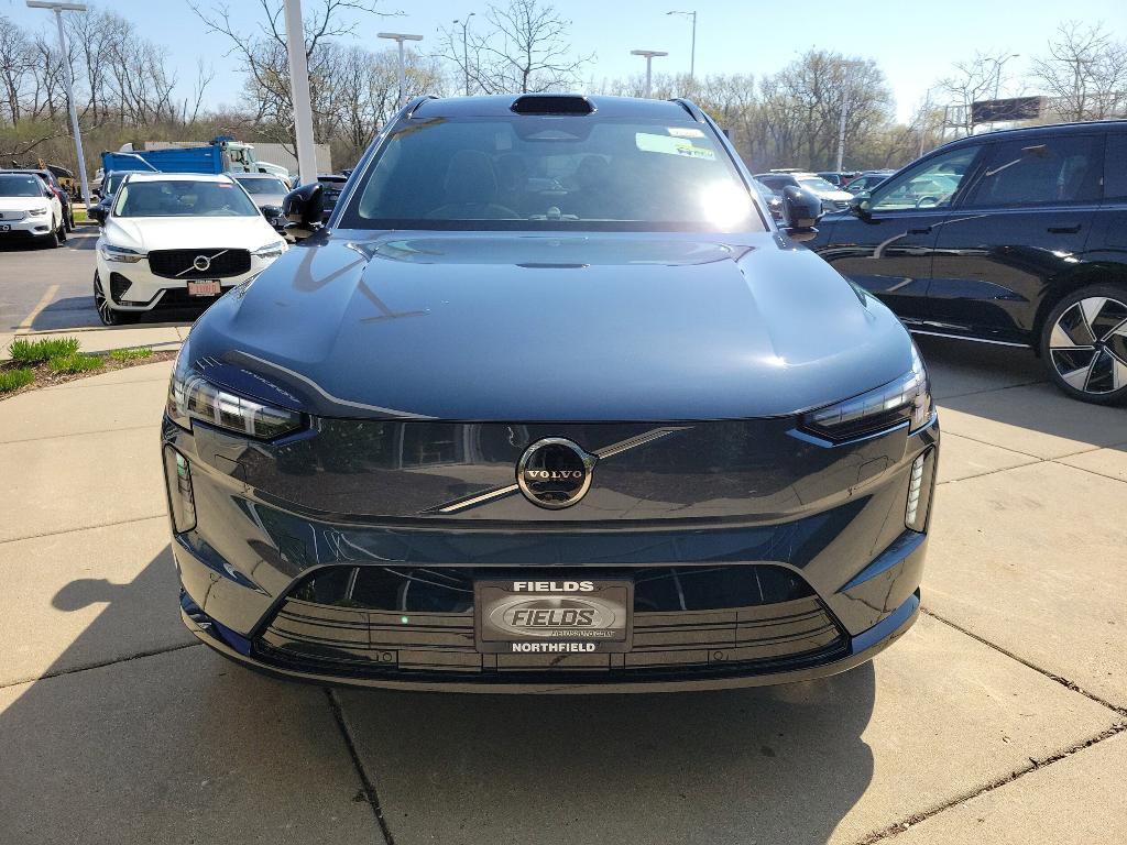 new 2025 Volvo EX90 car, priced at $90,190
