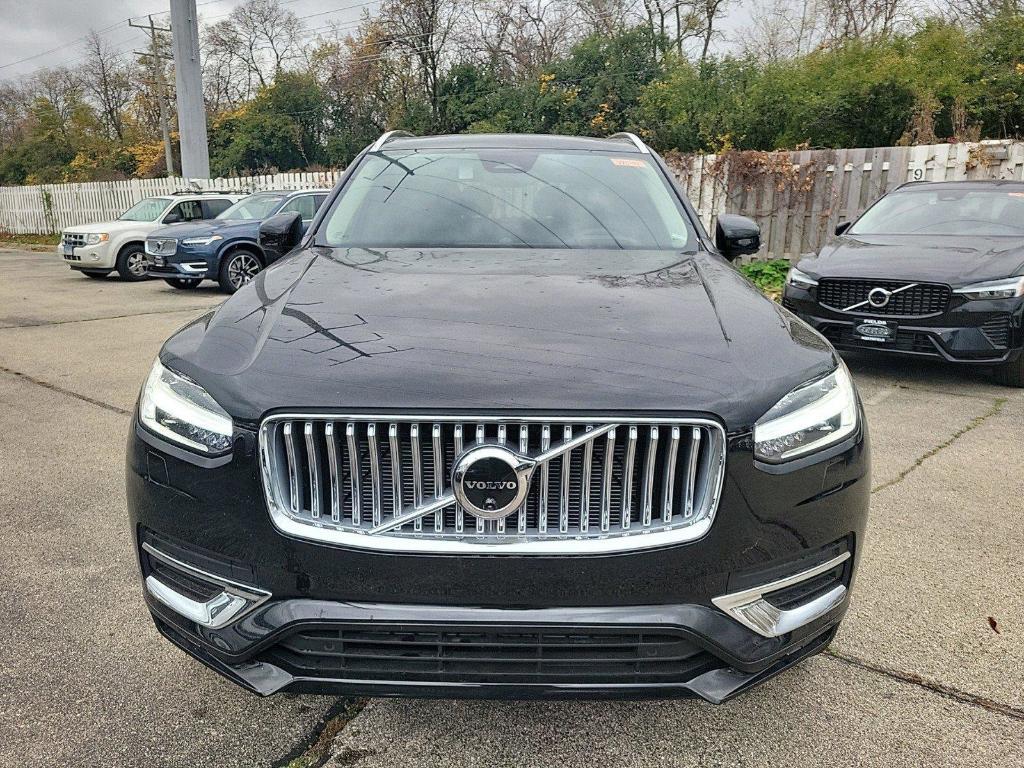 new 2025 Volvo XC90 car, priced at $65,901