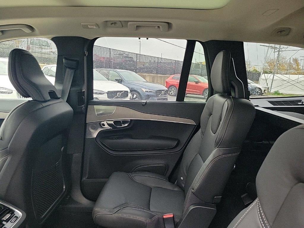 new 2025 Volvo XC90 car, priced at $65,901