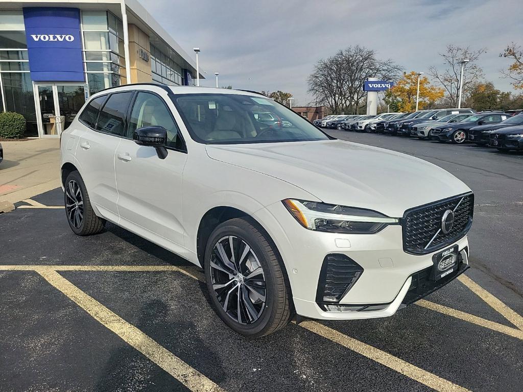 new 2025 Volvo XC60 car, priced at $60,825